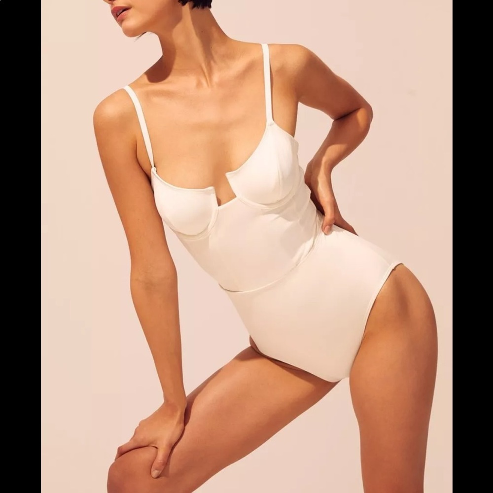 SOLID & STRIPED Cream Underwire One-Piece Swimsuit